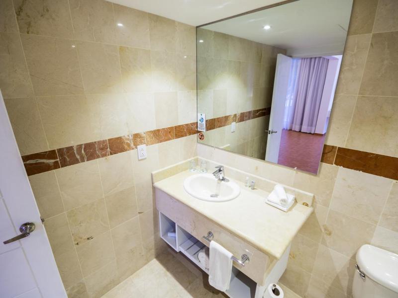 Viva Wyndham V Heavens