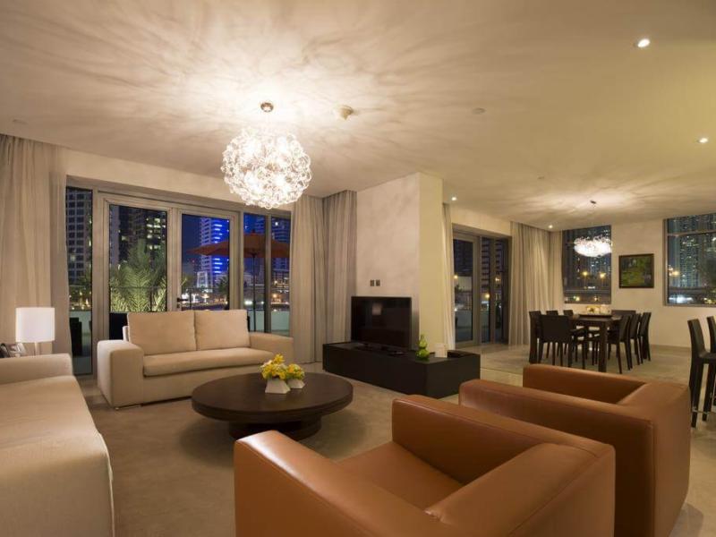 La Verda Dubai Marina Suites & Villas