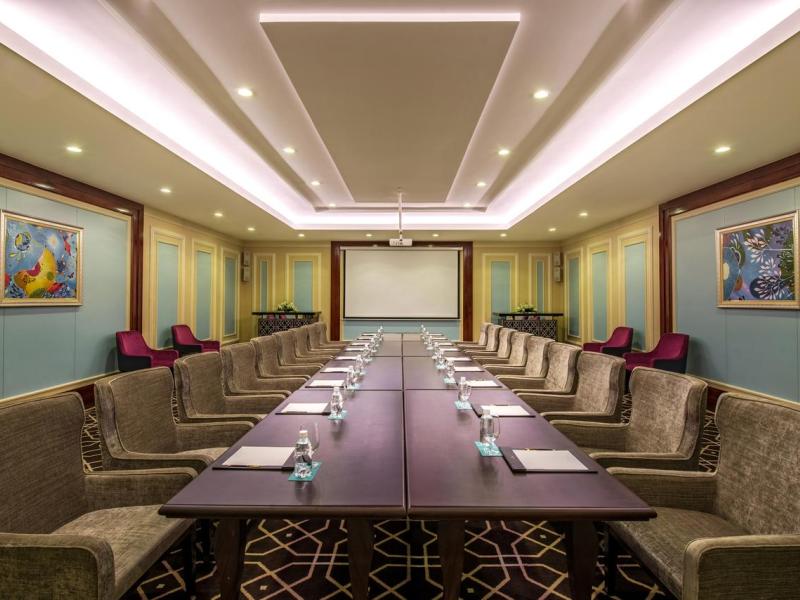 Vinpearl Discovery 1 Nha Trang