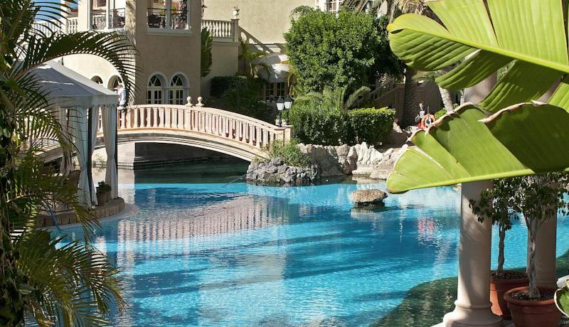 Bahia Del Duque Las Villas