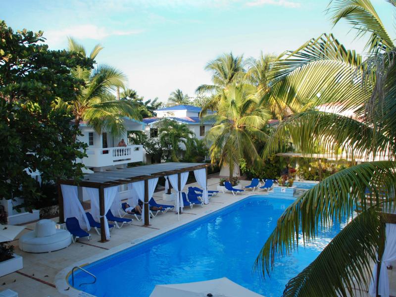 Beach House Cabarete Hotel