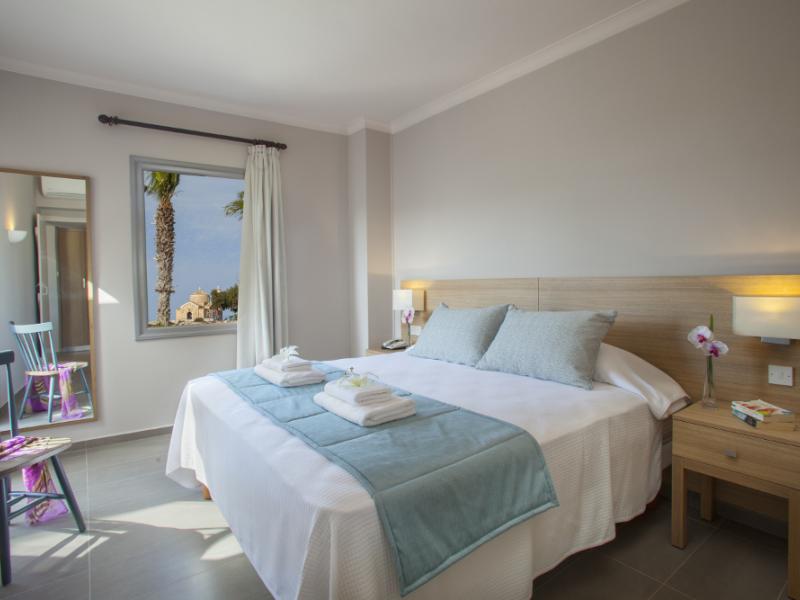 Louis St. Elias Resort