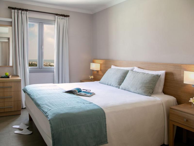 Louis St. Elias Resort