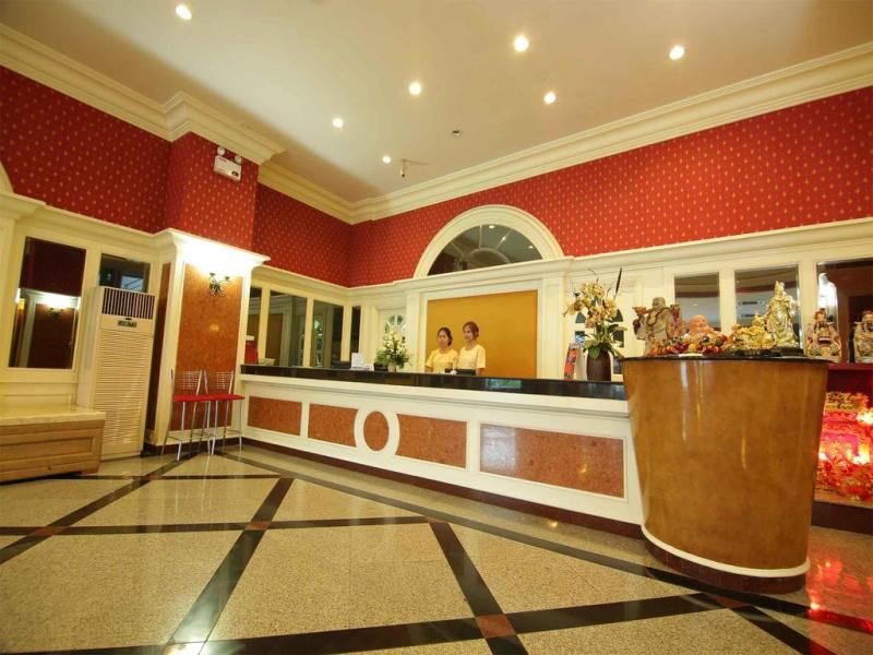 Convenient Park Bangkok Hotel