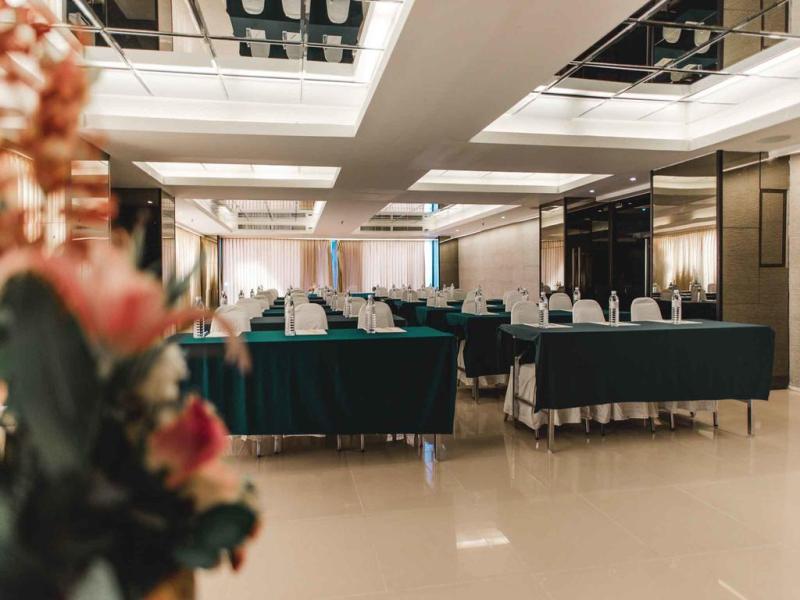 Convenient Park Bangkok Hotel