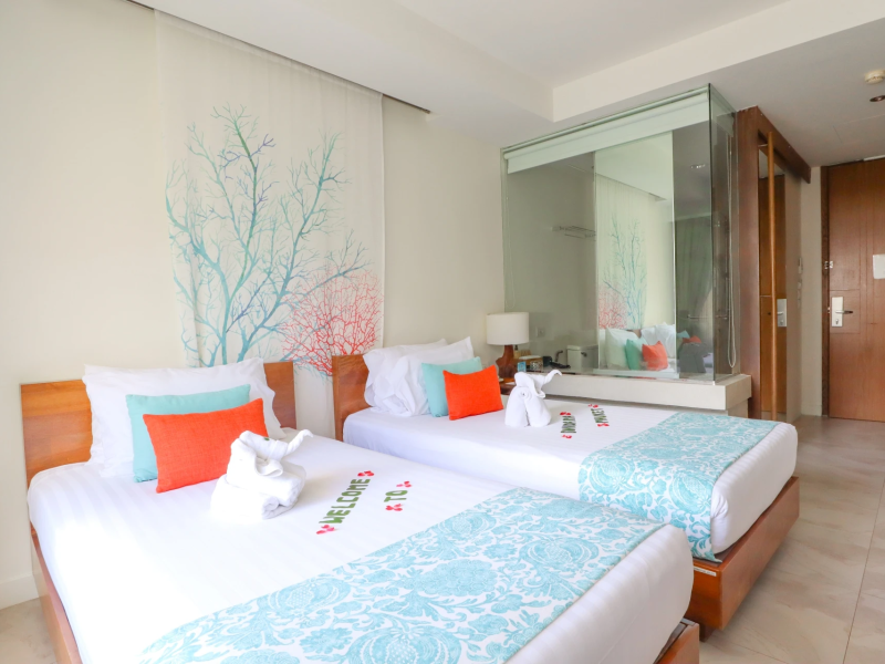 Bandara Phuket Beach Resort