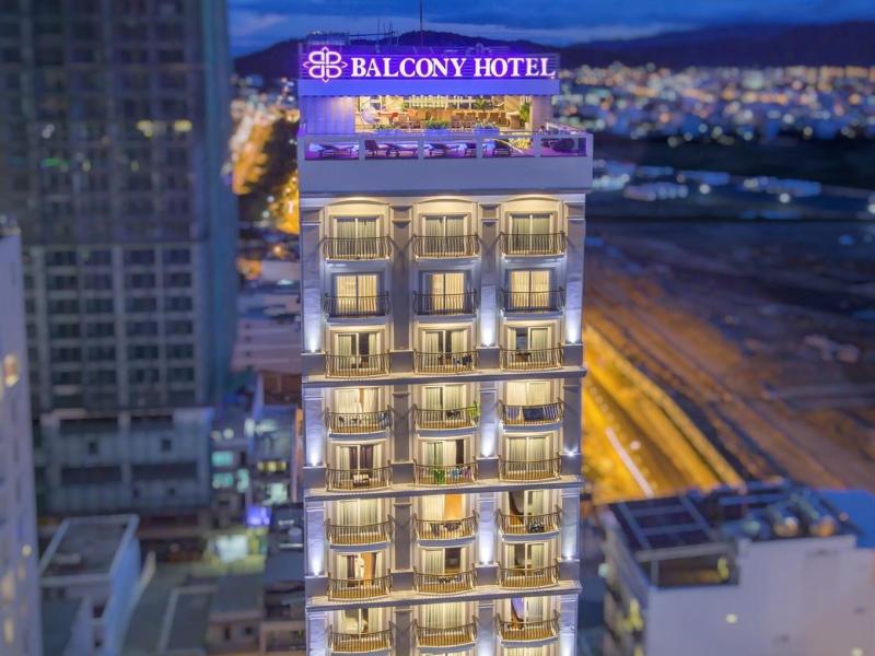 Balcony Hotel