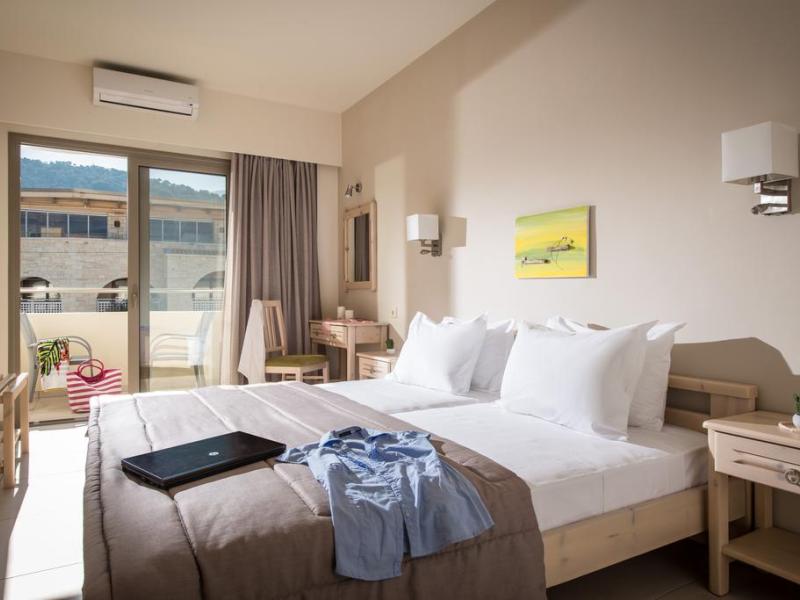 Malliotakis Beach Hotel