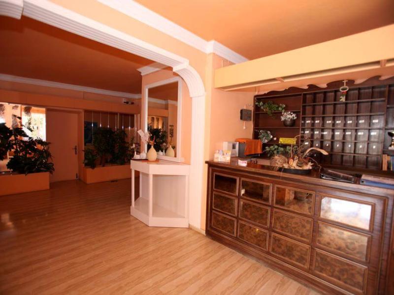 Oassis Hotel