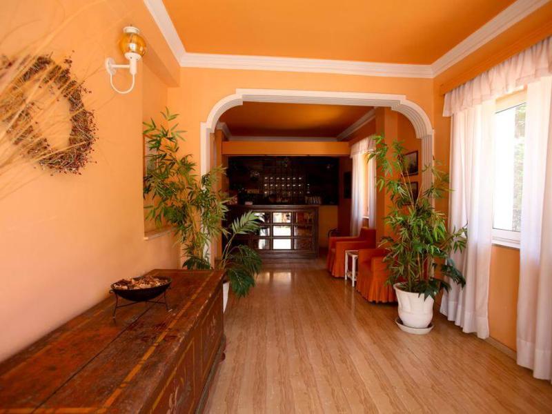 Oassis Hotel