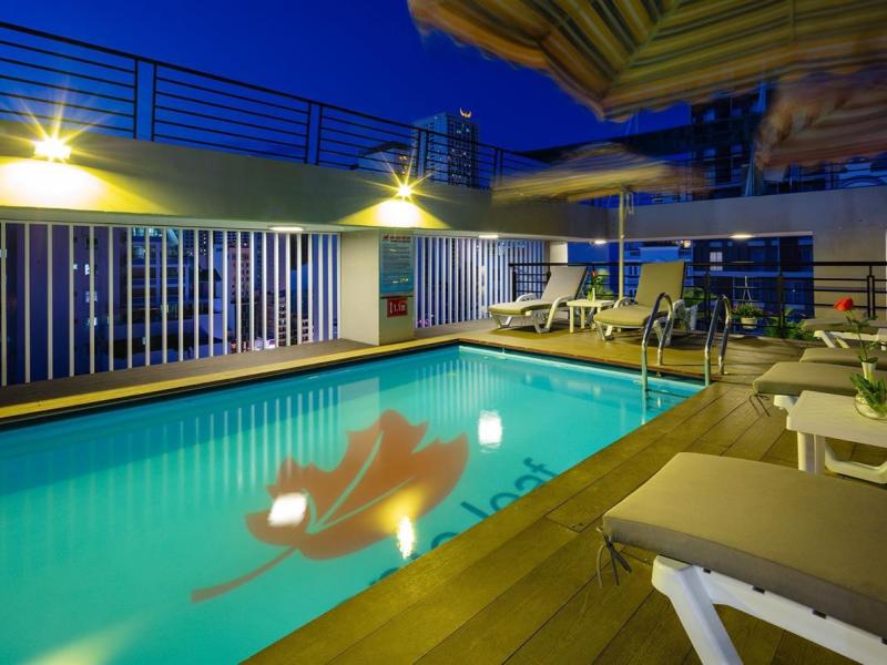 Maple Leaf Hotel & Apartment