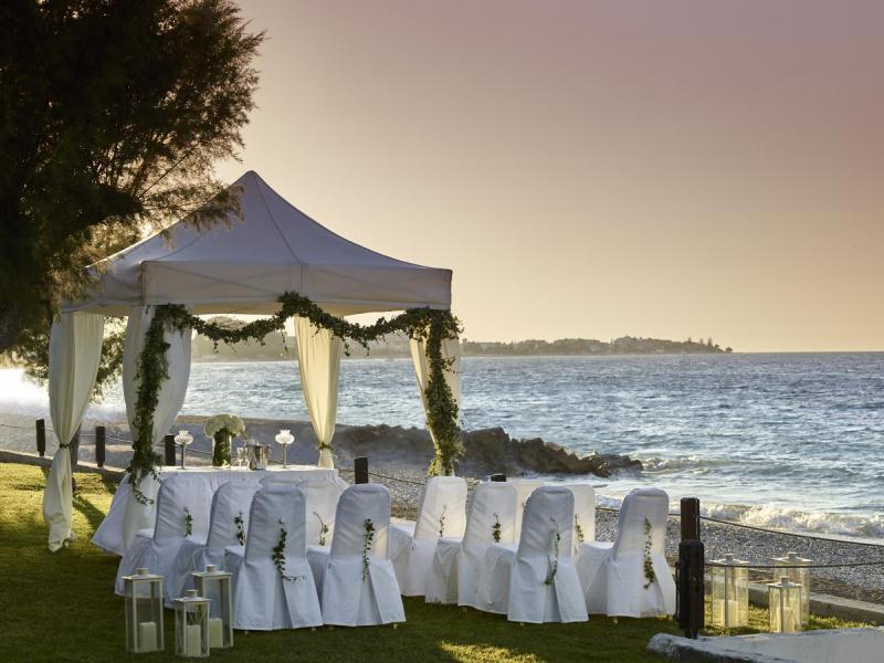 Rhodes Bay Hotel & Spa