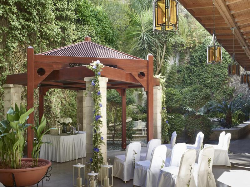 Rhodes Bay Hotel & Spa