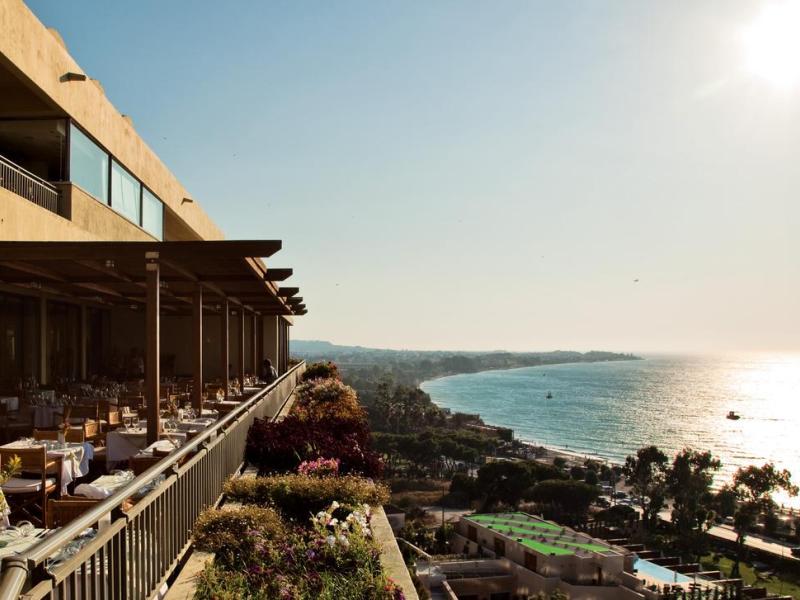 Rhodes Bay Hotel & Spa