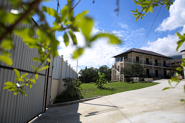 Леон гостевой дом