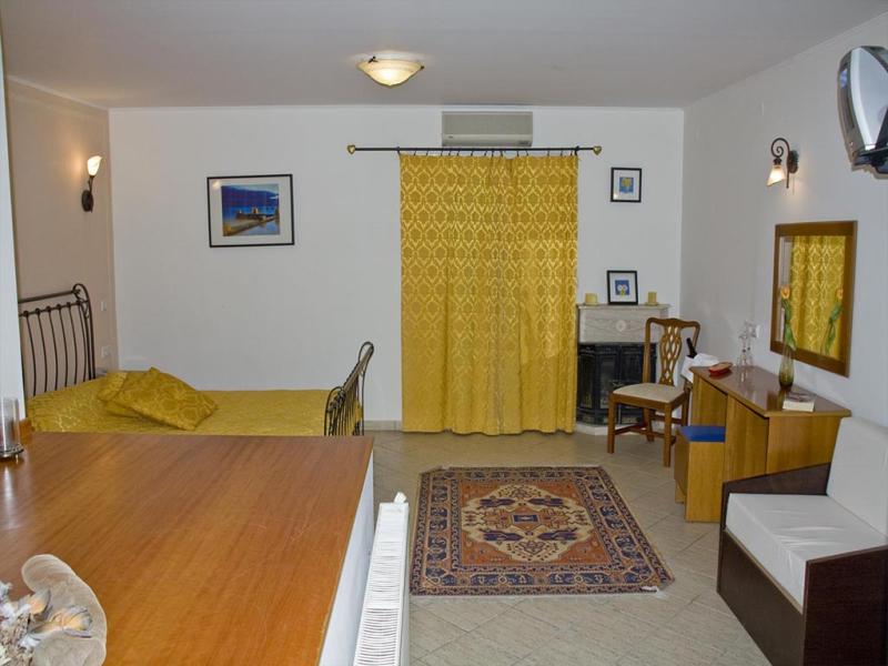 Dias Hotel Makrigialos