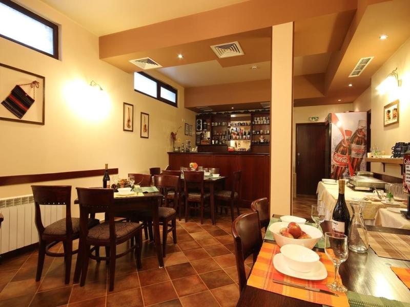 Bizev Hotel