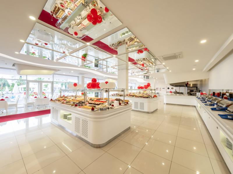 Laguna Beach Alya Resort & Spa