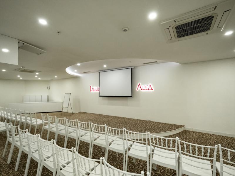 Laguna Beach Alya Resort & Spa