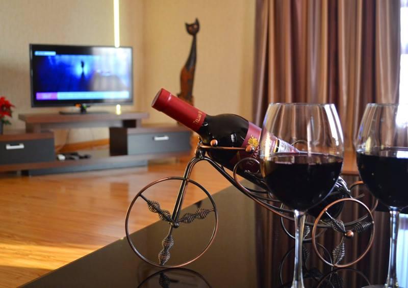 Patriot Hotel & Restaurant