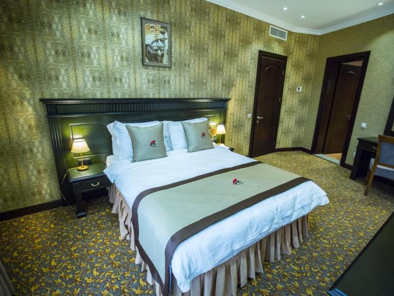 Colosseum Marina Hotel