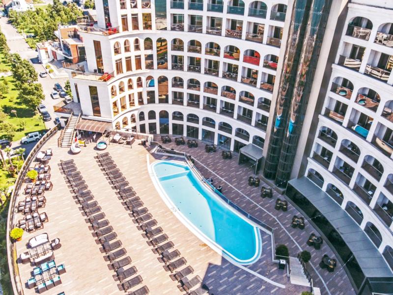 Colosseum Marina Hotel