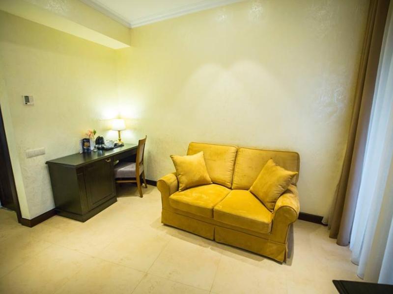 Colosseum Marina Hotel