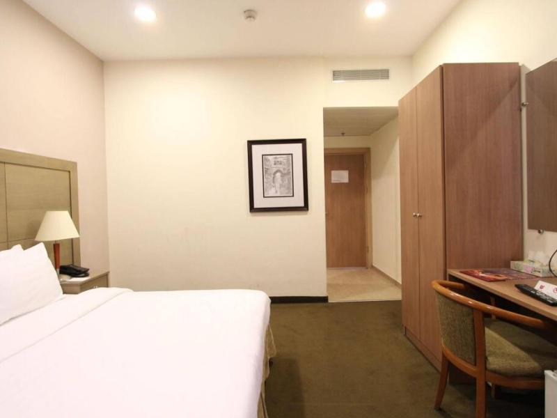 Ritz Hotel