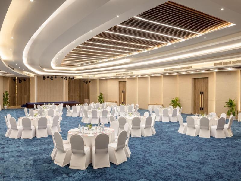 Melia Danang Beach Resort