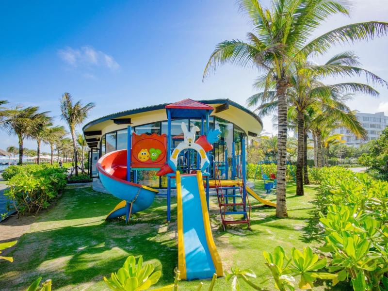 Melia Danang Beach Resort