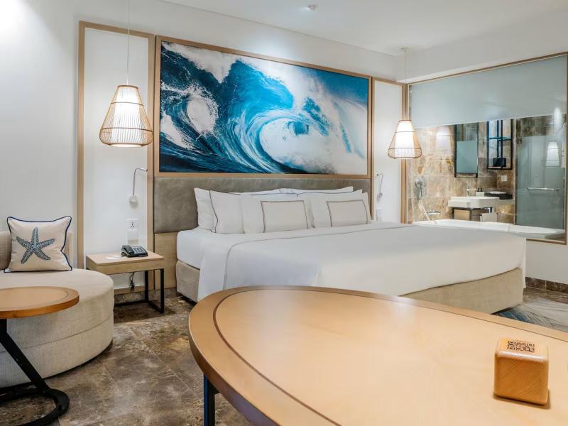 Melia Danang Beach Resort