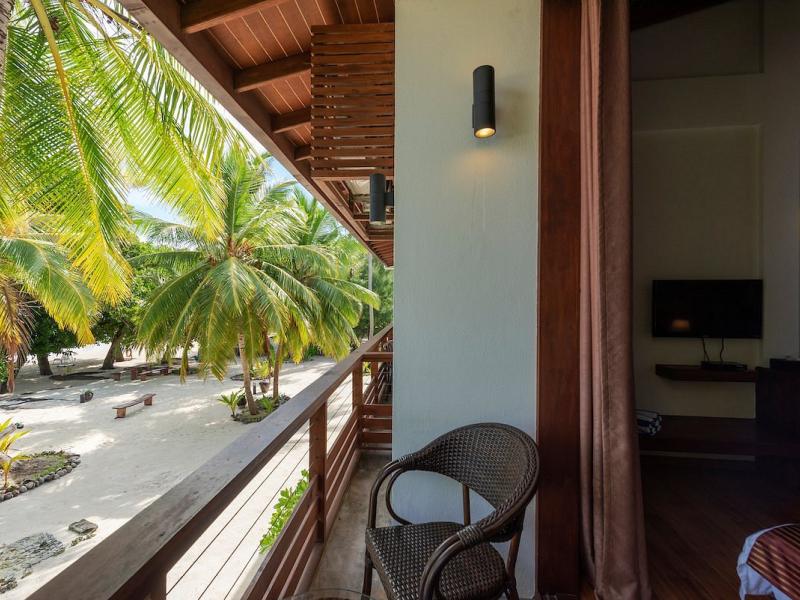 Aveyla Manta Village