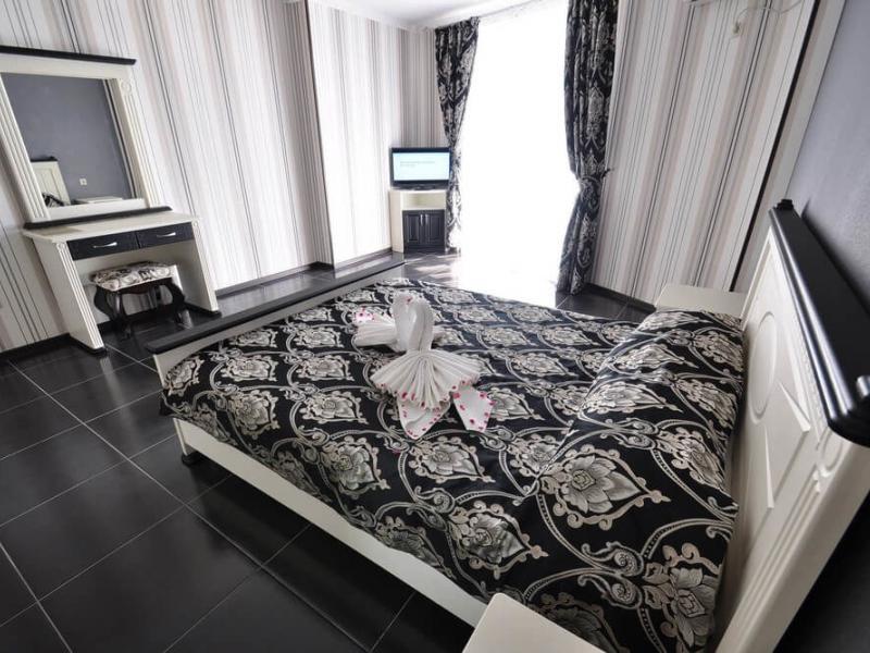 Royal by Undersun (Витязево)