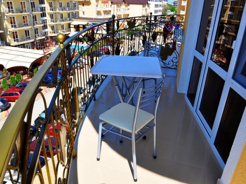 Royal by Undersun (Витязево)