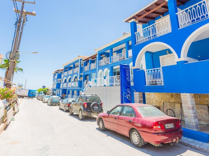 Blue Waves Hotel