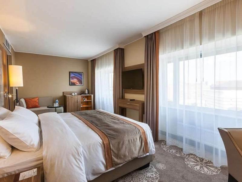 DoubleTree by Hilton Tyumen