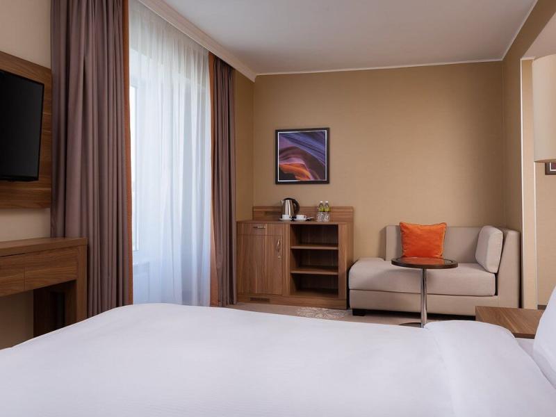 DoubleTree by Hilton Tyumen