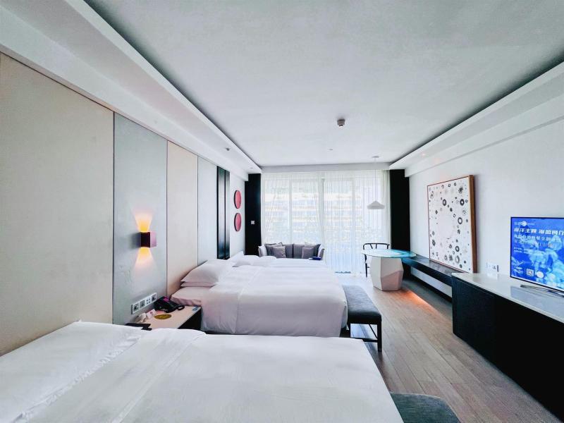 Palace Resort Yalong Bay