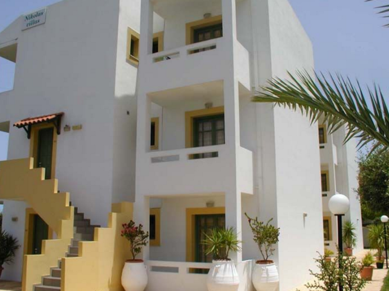 Nikolas Villas Apartmets