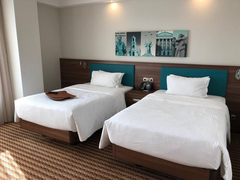 Hampton by Hilton