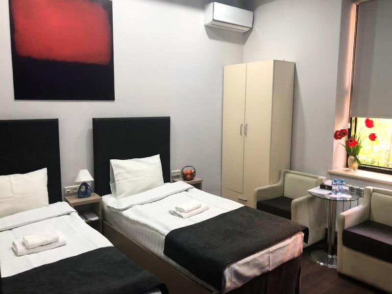 Elysium Gallery Hotel