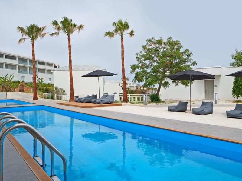 Mr & Mrs White Crete Lounge Resort & Spa