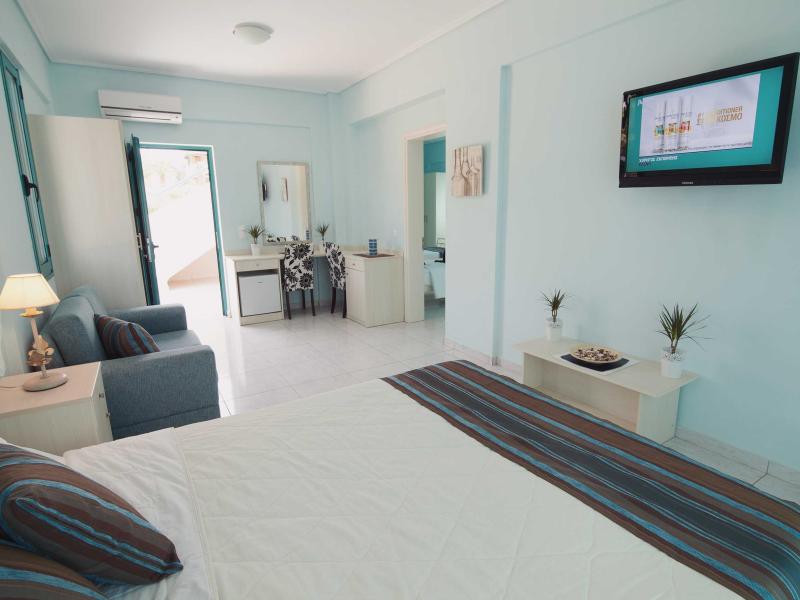 Kyparissia Blue