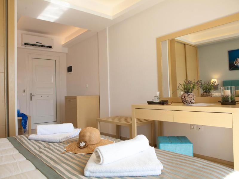 Melina Bay Boutique Hotel