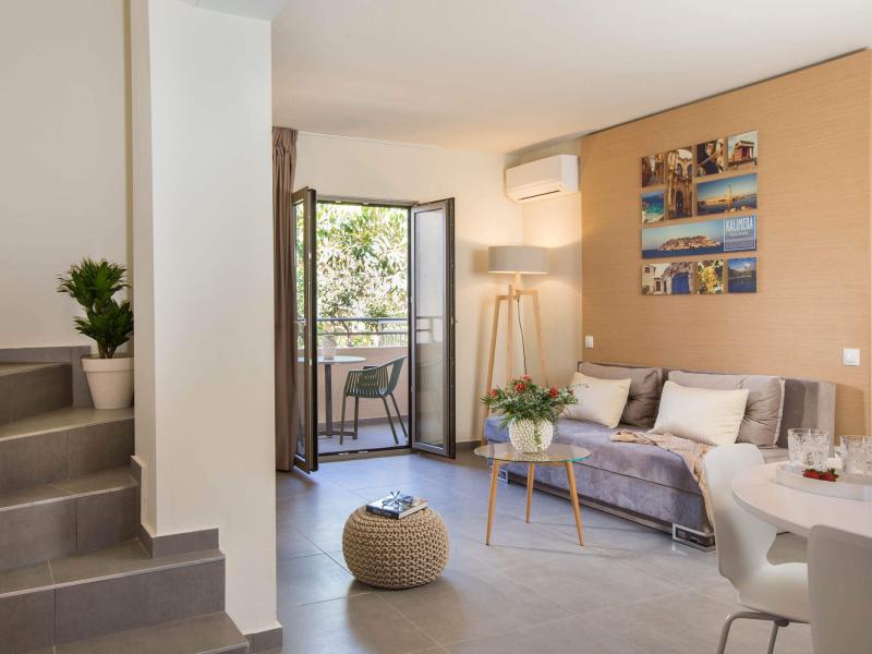 Sundance Apartments & Suites