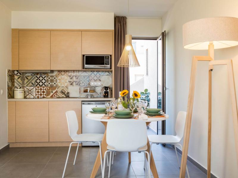 Sundance Apartments & Suites