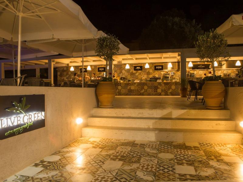 Sundance Apartments & Suites