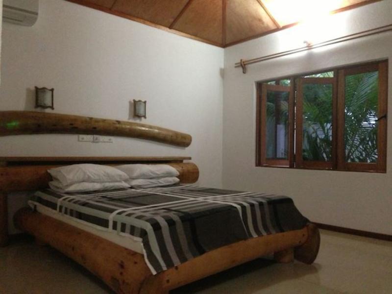 Maldives Oceanic Village