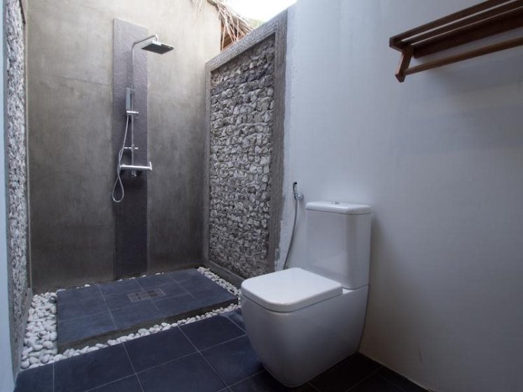 Maldives Oceanic Village