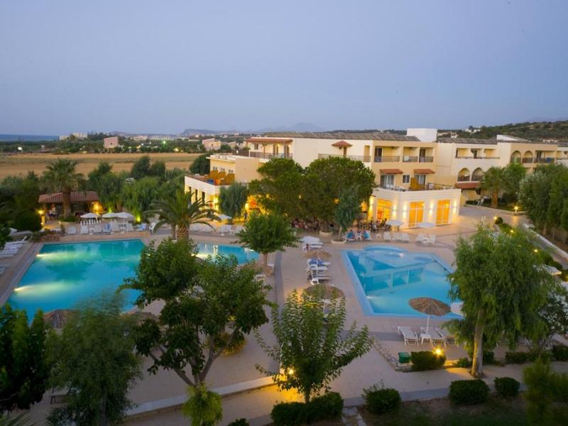 Maravel Star Art Hotel
